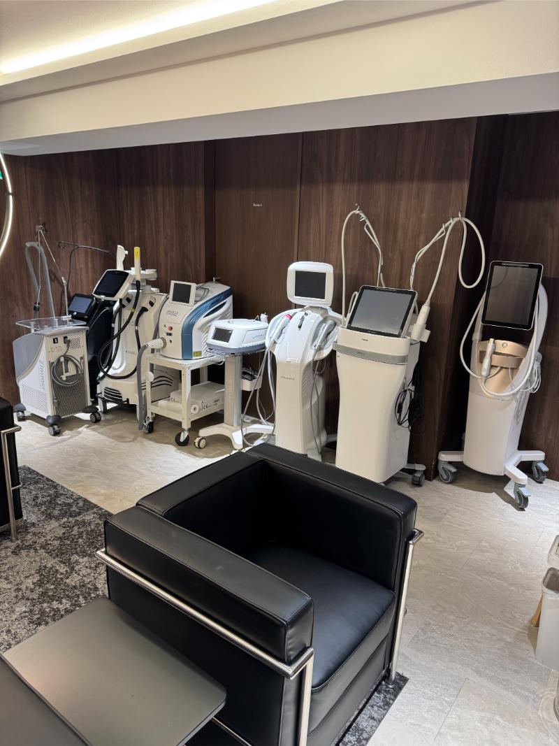 飯田橋ともじり皮ふ科photo