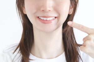 なぜ矯正歯科で治療すべきなのか？矯正治療のメリットや始める前に知っておきたいこと