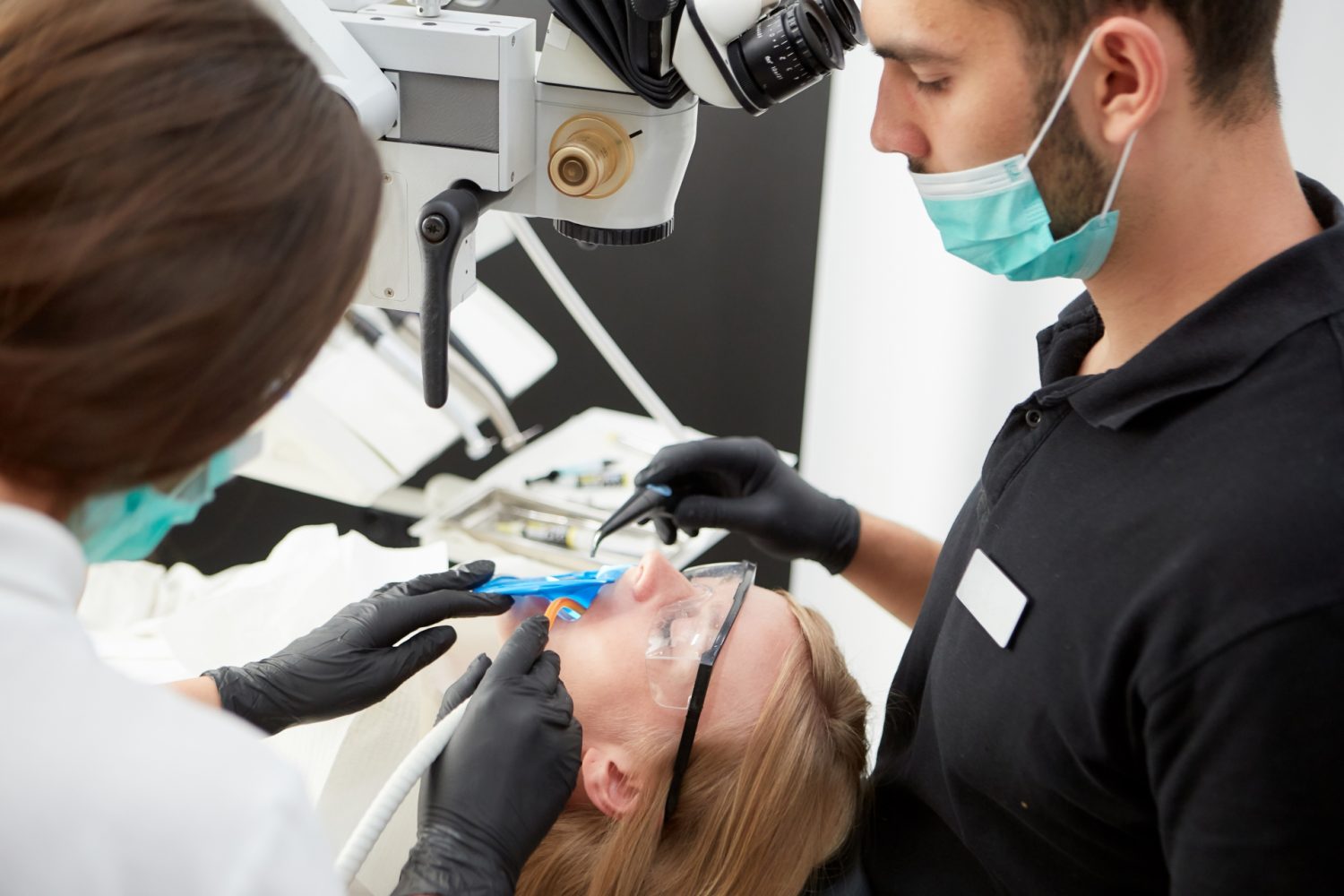 感染根管治療による治し方