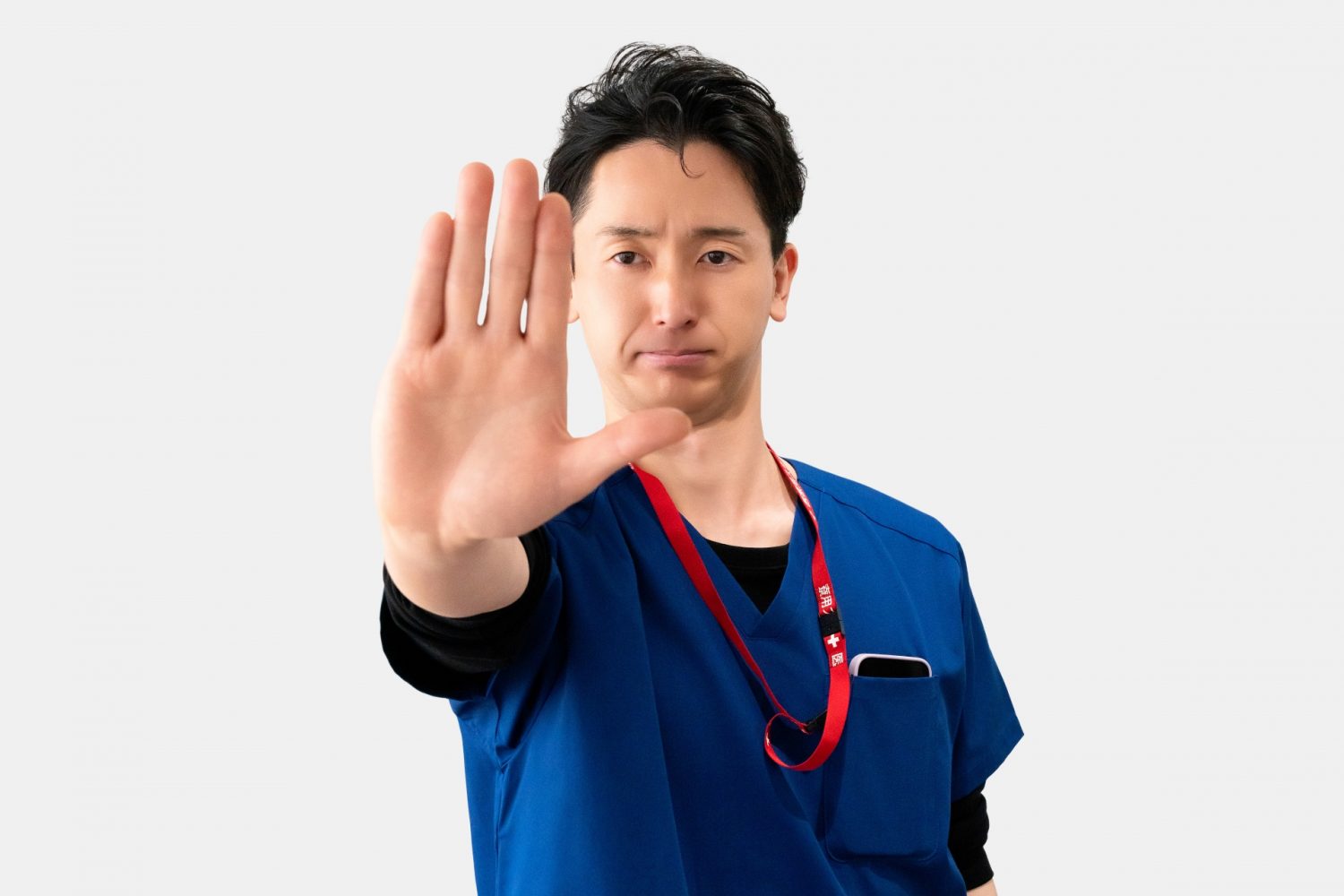 横に生える親知らずを放置しておくリスク