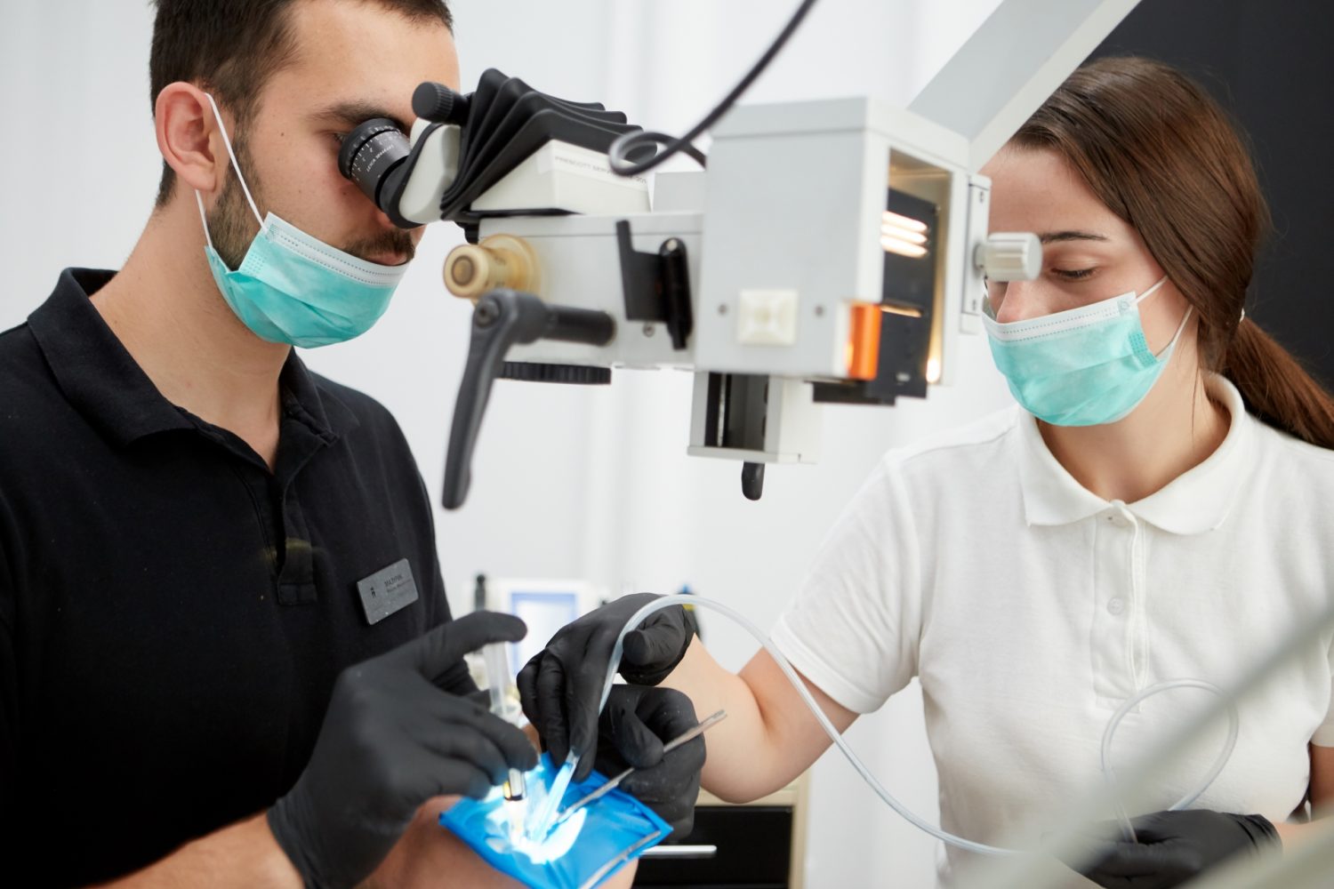 歯根端切除術による治し方