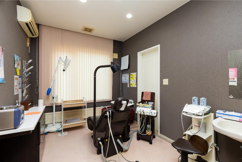 なめき歯科医院