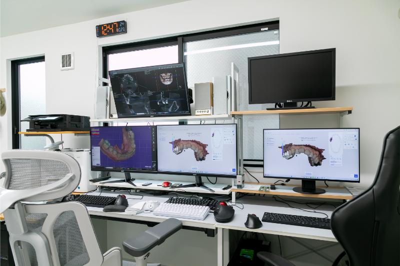 秋山歯科クリニック