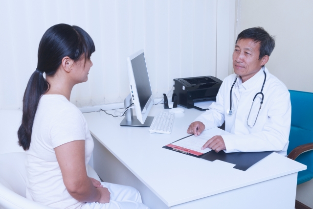 乳房の痛みで受診すべきケース