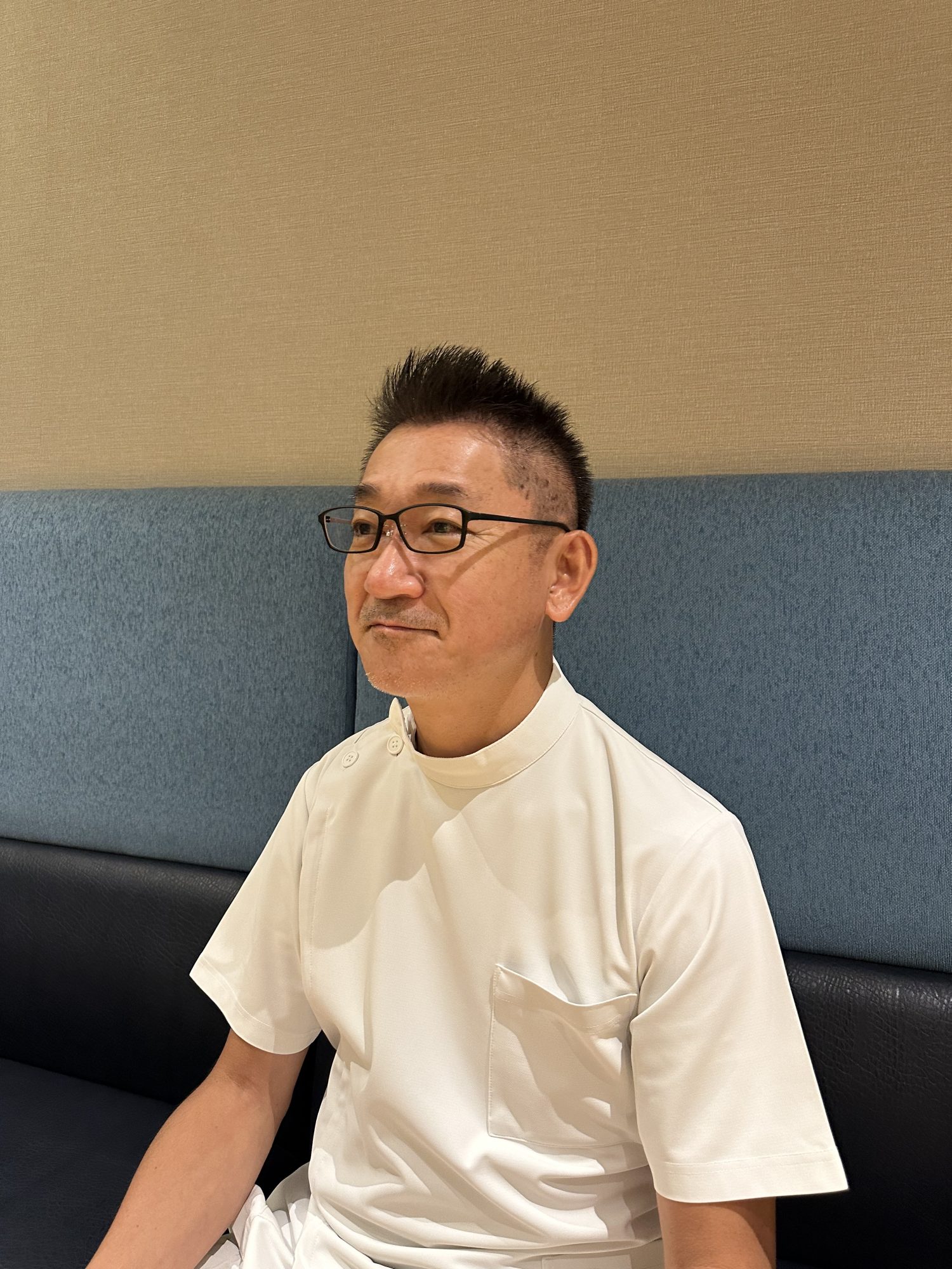 「たかが鼻づまり」が引き起こす合併症。治療は何をどう選ぶ？