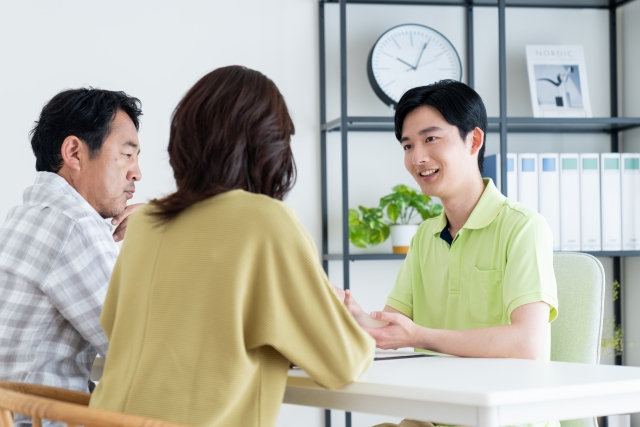 寝たきりの方の在宅介護で困ったときの相談先