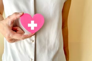 胃ろうは口から食事はできる？食事方法や注意点などを詳しく解説！