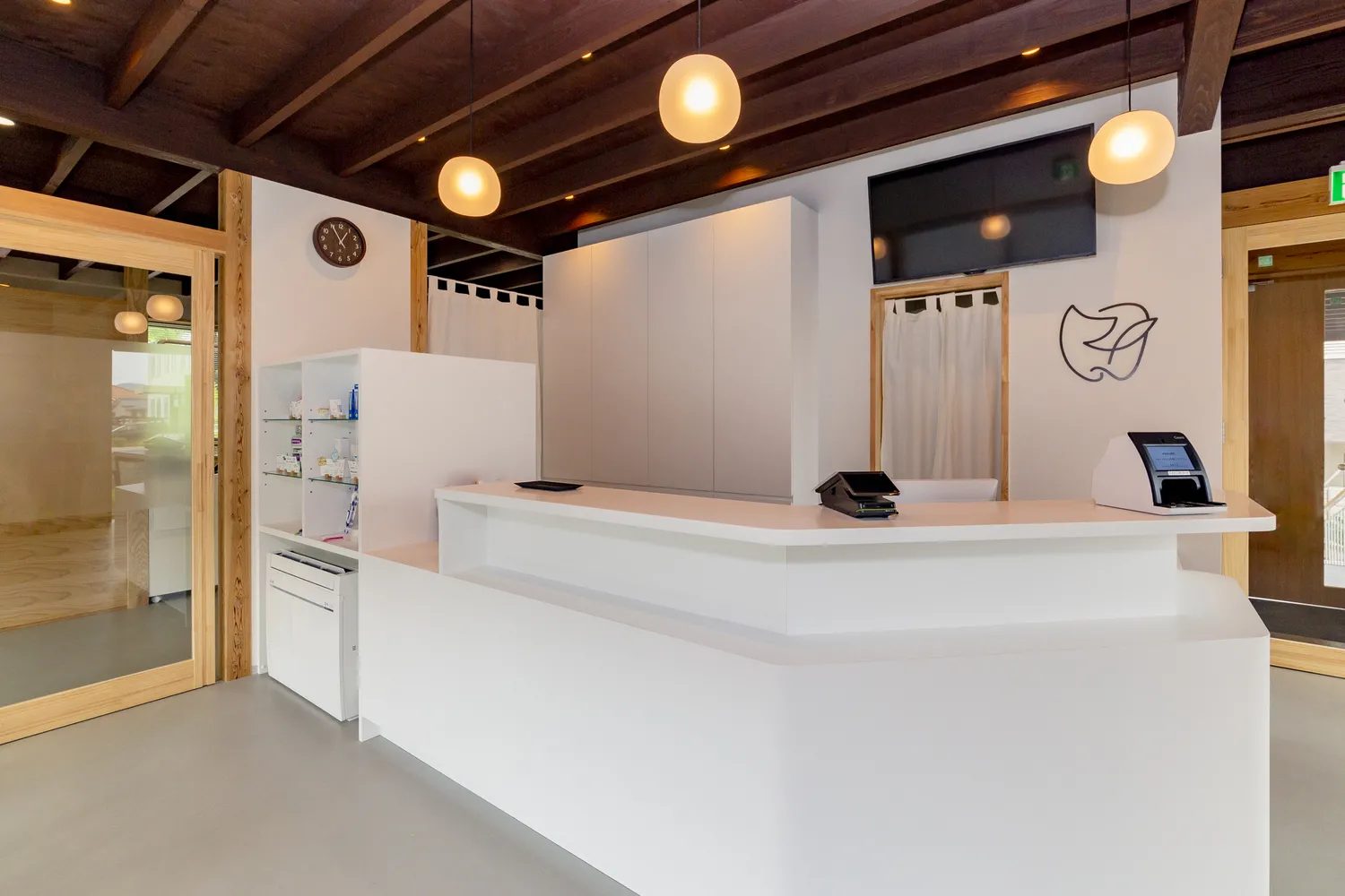 犬束歯科医院photo