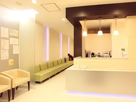 円山公園皮膚科形成外科