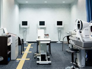 医療法人社団ライトみなとみらいアイクリニック