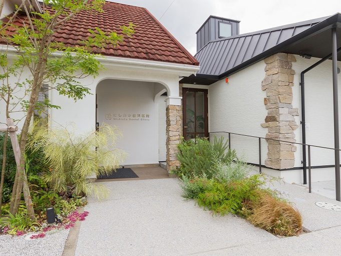 医療法人鳳歯会にしおか歯科医院