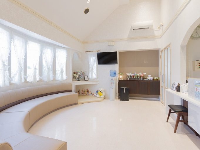 医療法人鳳歯会にしおか歯科医院