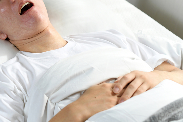 どんな人が睡眠時無呼吸症候群になりやすいのか？