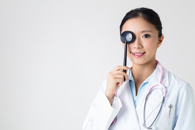 緑内障の治療や生活の注意点を医師が解説！