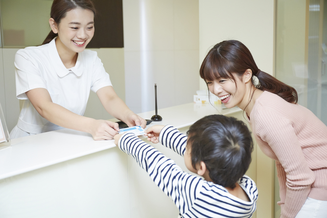 小児歯科で親付き添い