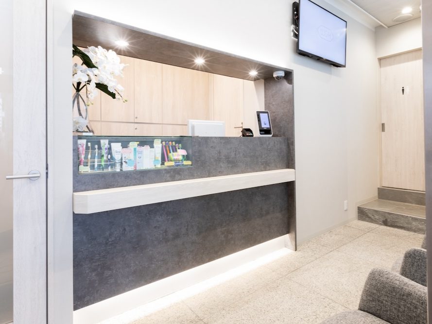 泉岳寺駅前歯科クリニック