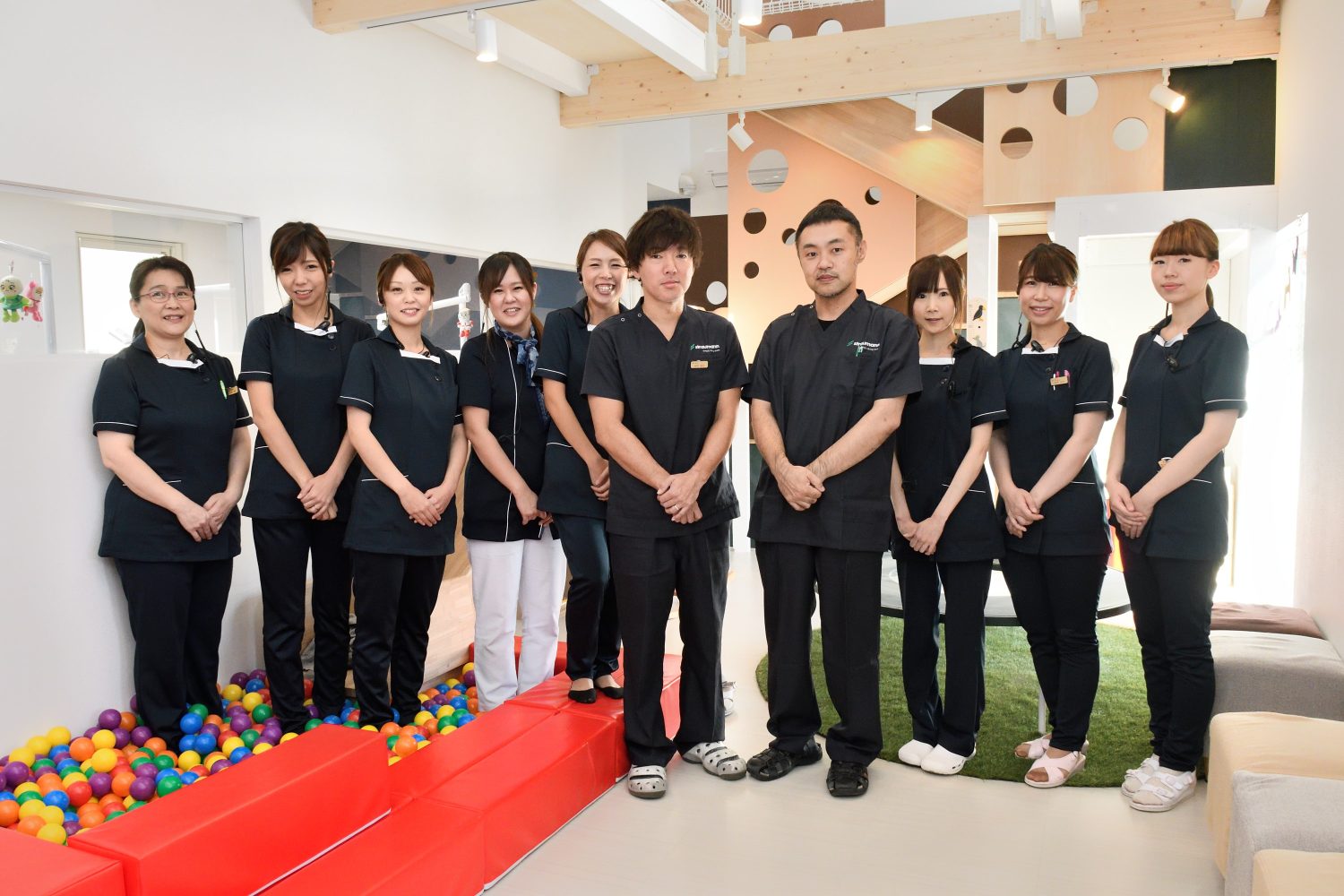 百合が原ながの総合歯科