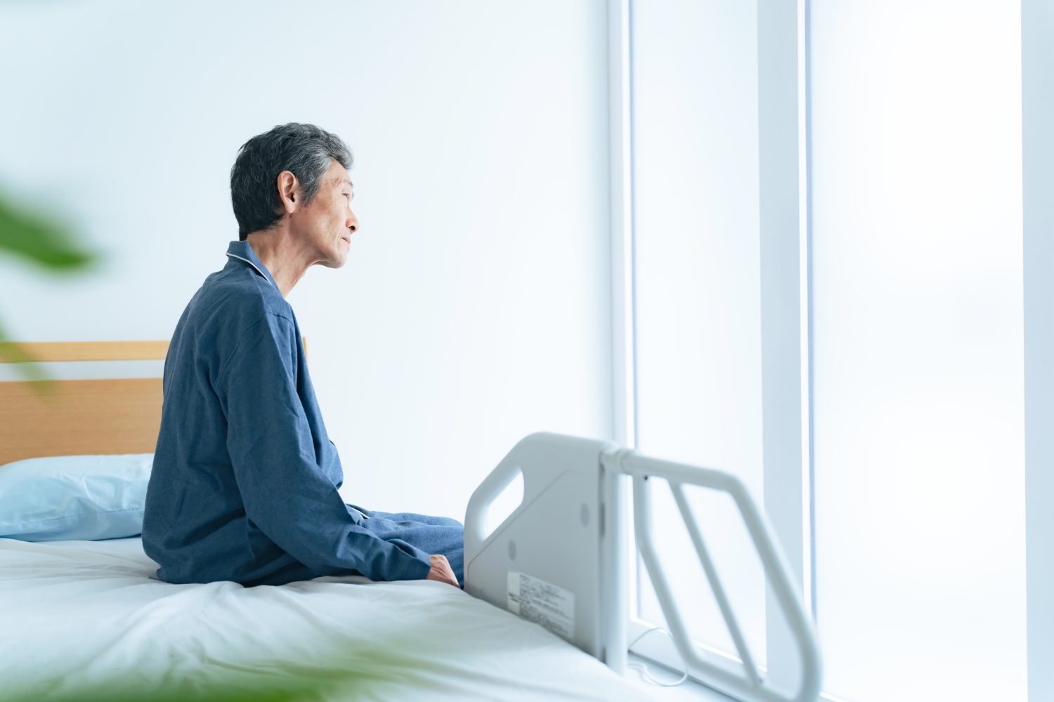 在宅介護で食事を食べない原因とリスク