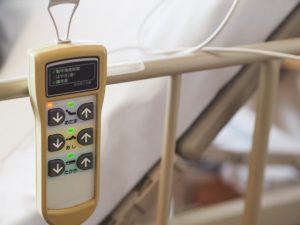 在宅介護でのポジショニングの重要性と方法、ポイントを解説