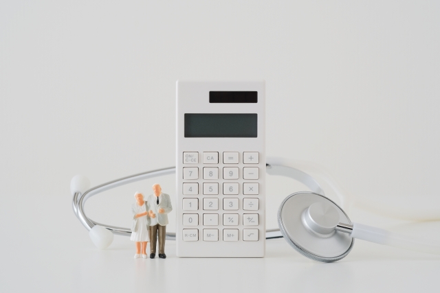 介護医療院の入所条件、費用の目安、入所までの流れをわかりやすく解説！