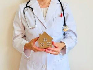 在宅医療の対象者とは？受けられる条件や必要な手続き、サービスの内容を解説