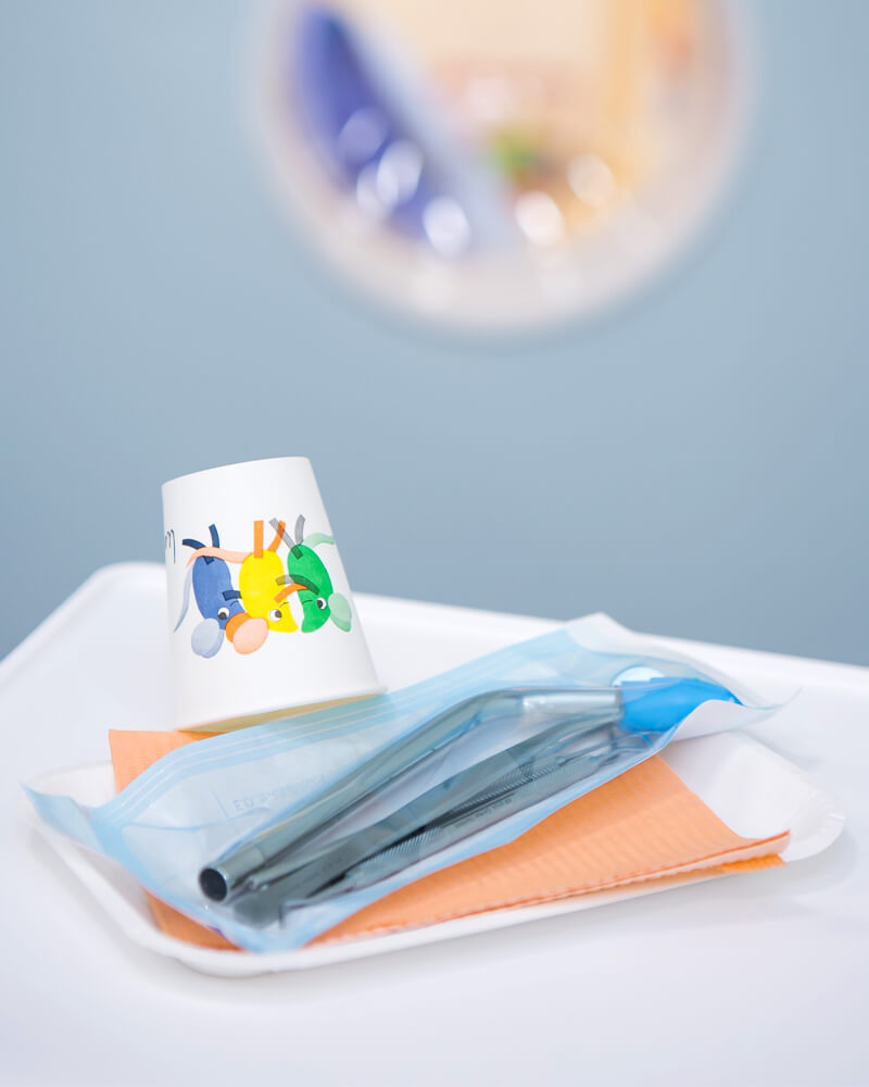 インプラント治療の前に、お口のトラブル改善を優先