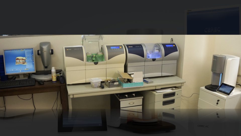 西新宿歯科クリニック