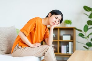 「休んでいるのに疲れがとれない…」うつ病にならないための正しい休み方を精神科医が解説