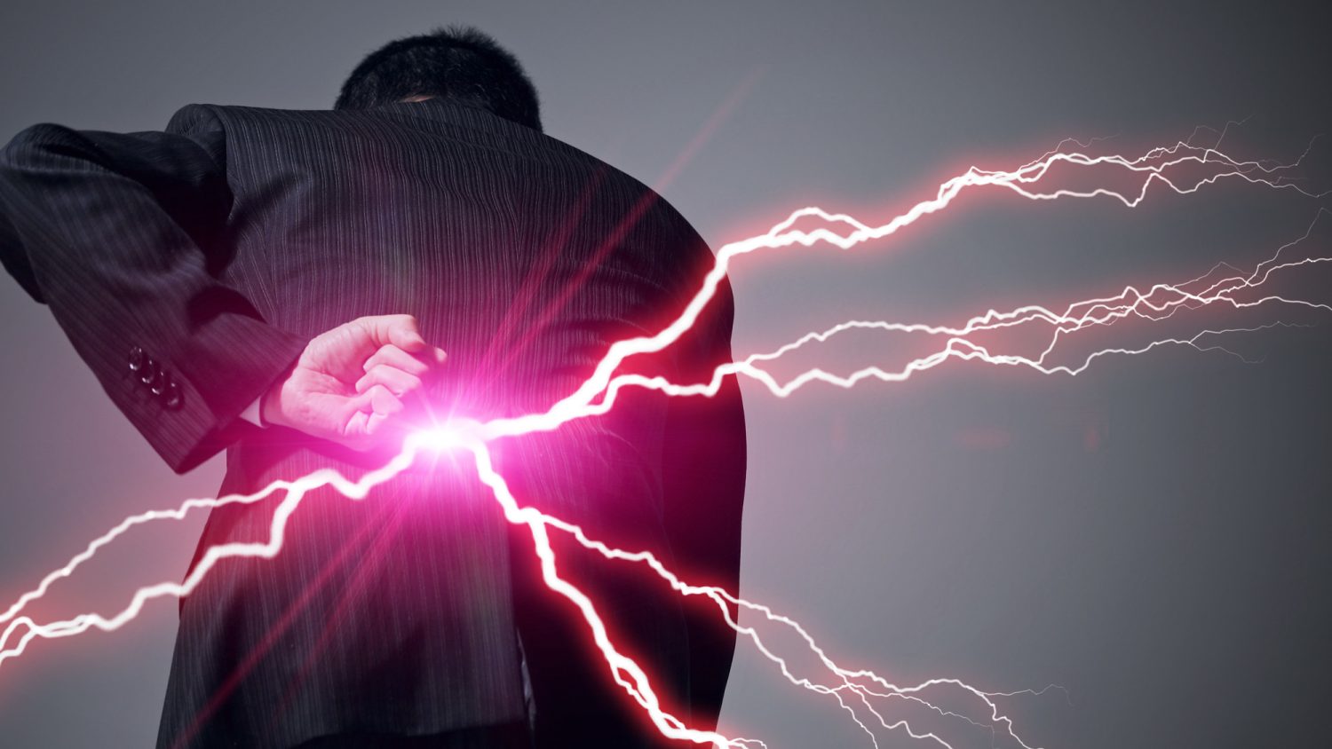 ギックリ腰とは? なぜ起こるの?