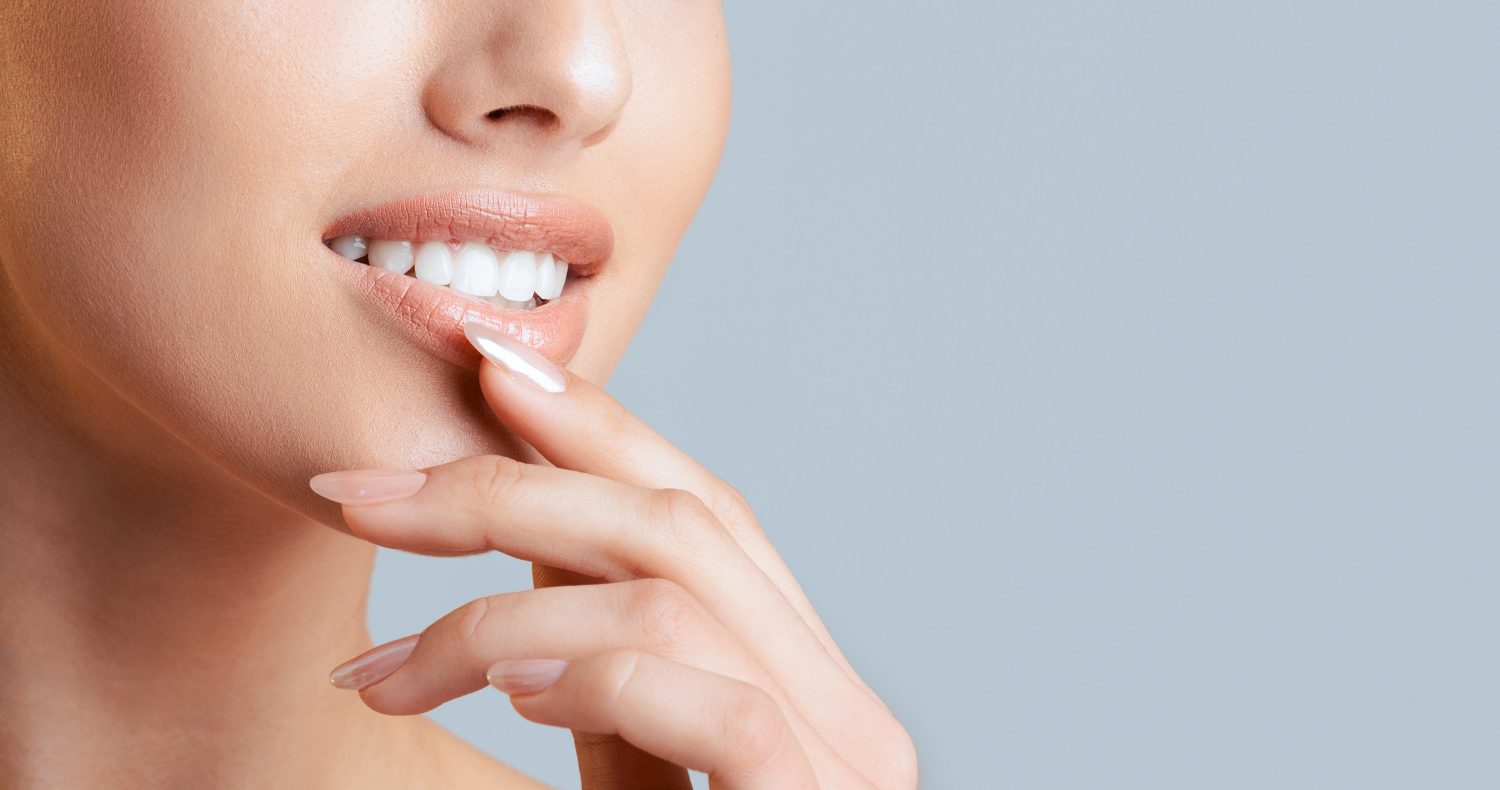 審美治療とは?歯を“治す”だけじゃない、笑顔をデザインする新しい選択