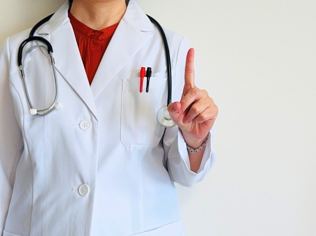 誤嚥したときの自宅での対処法