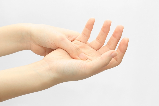 便秘とツボの関係