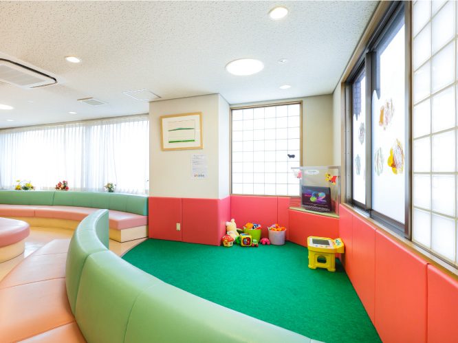 東山産婦人科・小児科