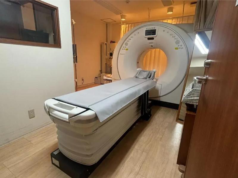 あかだクリニック