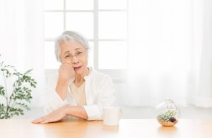 在宅医療で介護保険は使える？適用範囲や医療保険との違い、利用できるサービスを解説