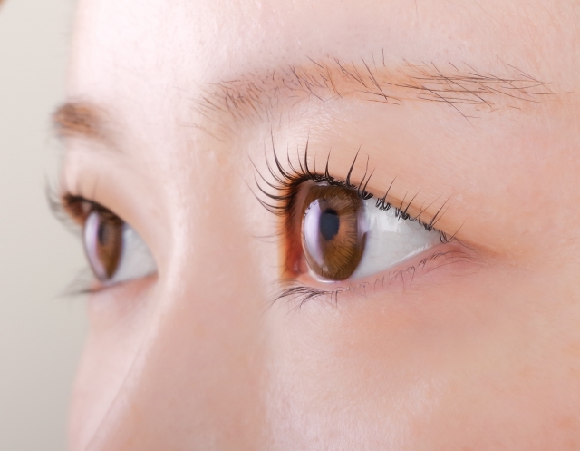 レーシックとICL手術はどっちがいい？違いや選び方を徹底解説！