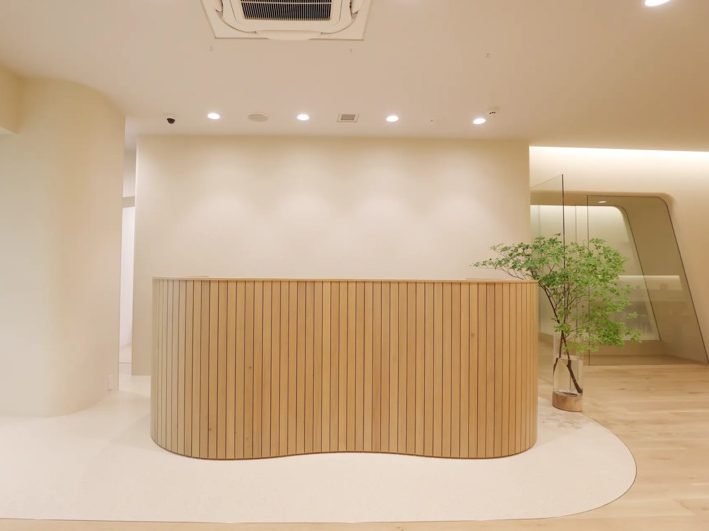 横浜駅西口歯科 本院