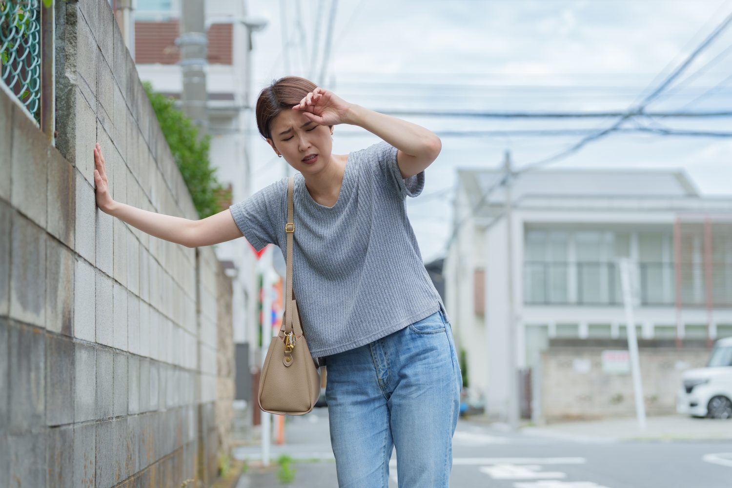 介護に疲れたらどうすればいい？利用できるサービスやセルフケアについて解説