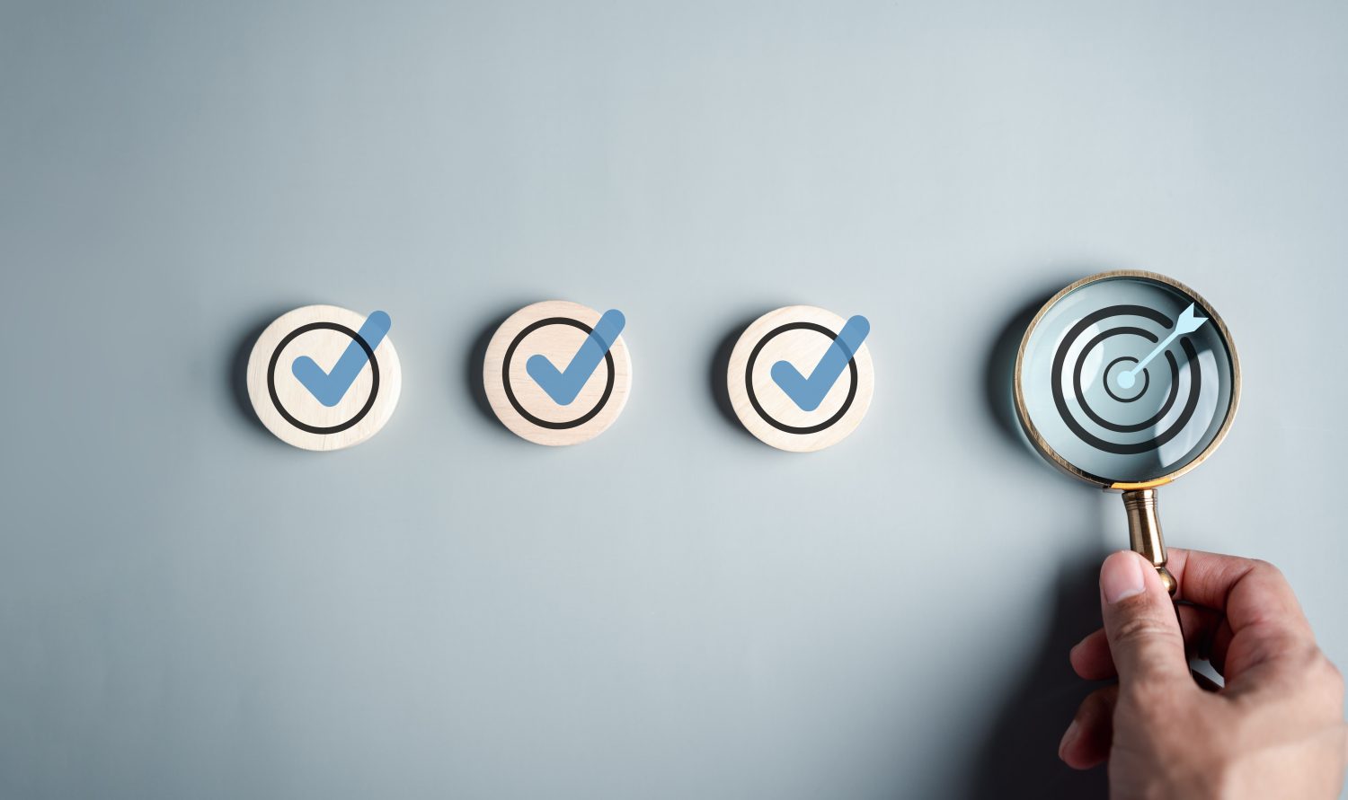 リテーナーを洗浄しないリスクと汚れを予防する方法