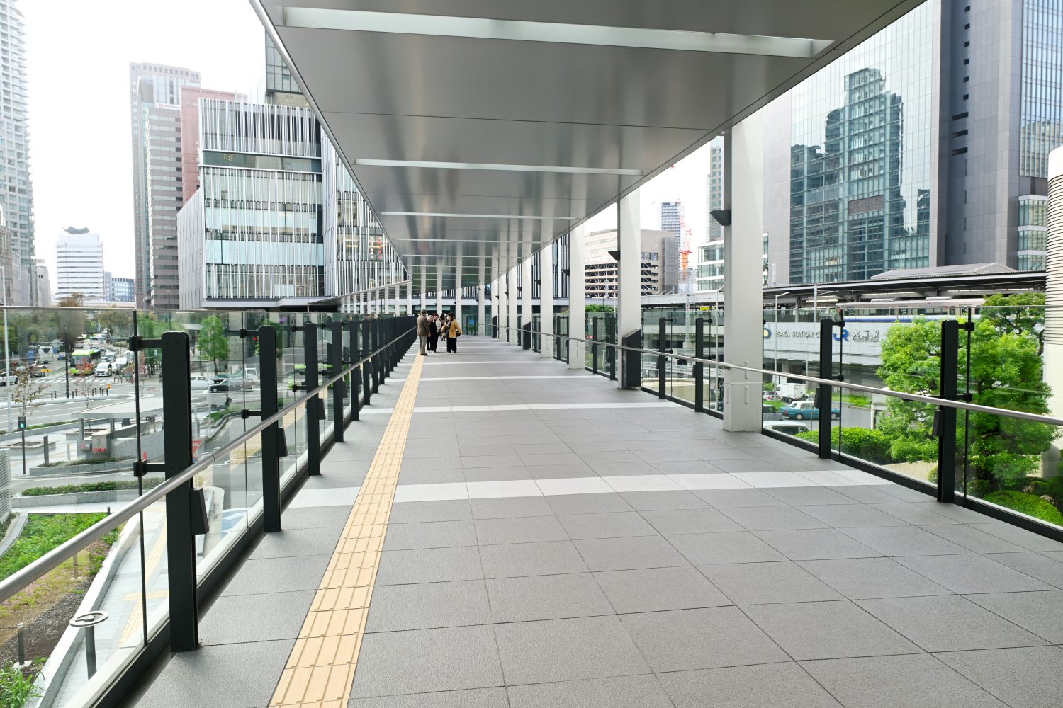 ICLクリニックKITTE大阪photo