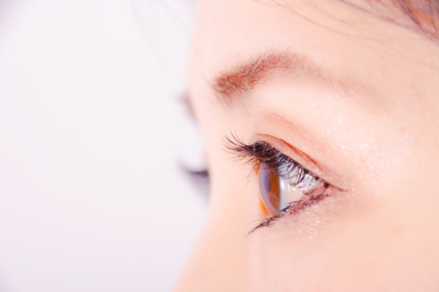 網膜剥離の見え方とは