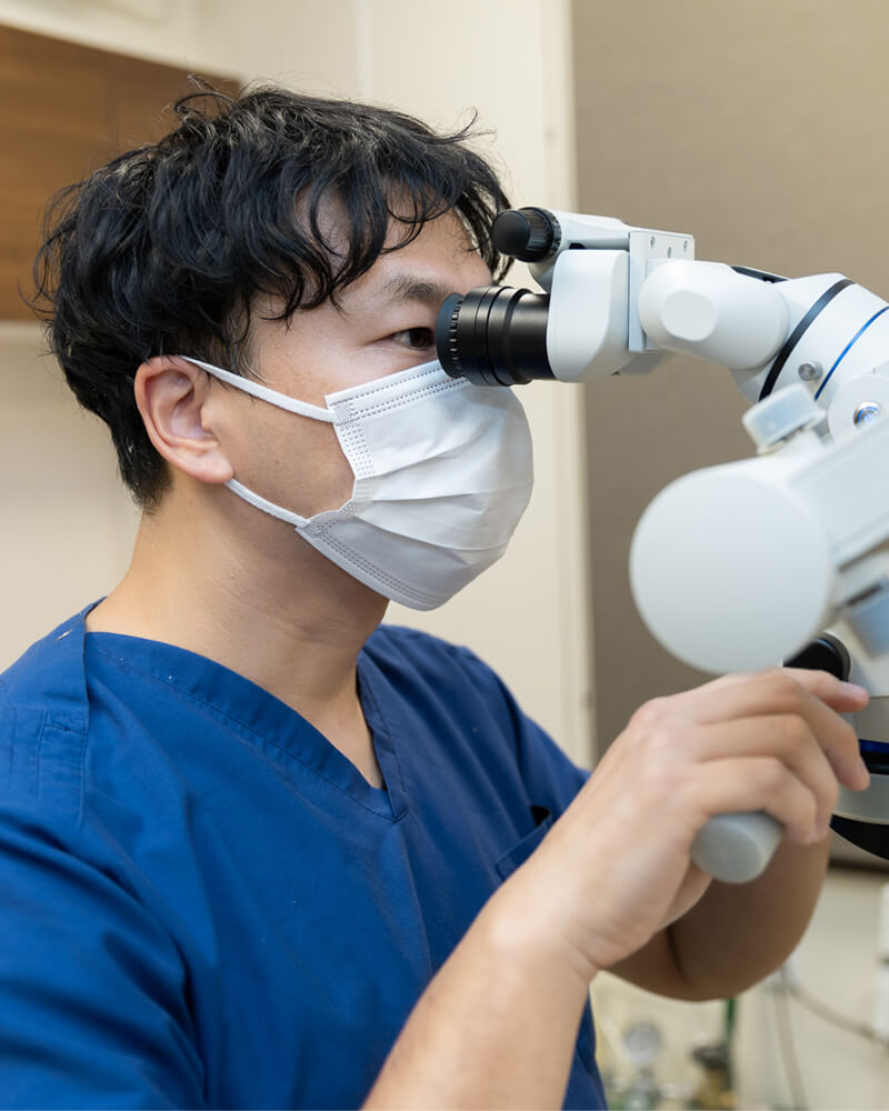 精密な事前診断とサージカルガイドで安全な治療を