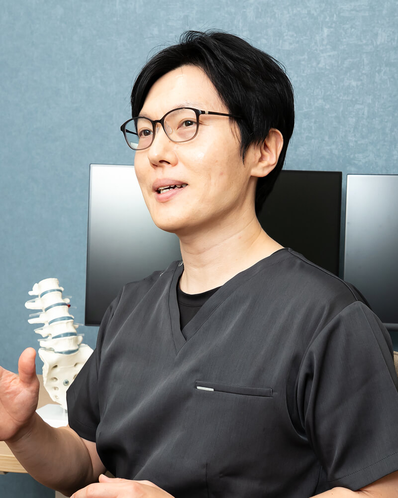 肩こりや腰痛の陰に潜む病気も検査と診断で見逃さない