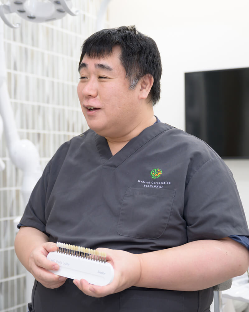 審美治療は気になるけど、「歯科医院には行きづらい」という人が多い?