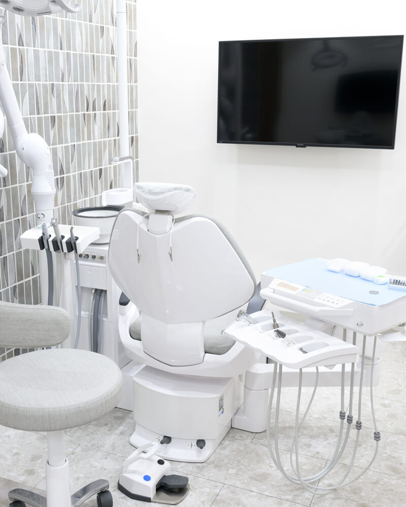 長きにわたる美しさと健康のため、歯科のかかりつけ医を持つ重要性