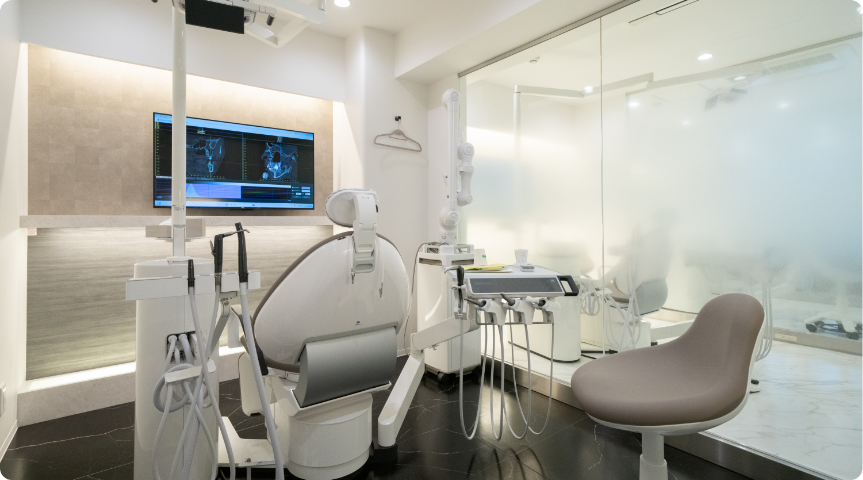 新宿かえで歯科・形成外科・歯科