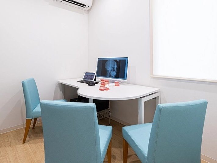 金沢けんろく矯正歯科