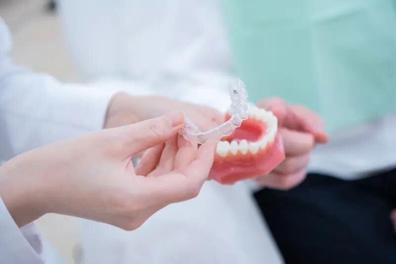 ホワイトニングの歯医者さん　横浜インペリアルトパーズ