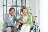 介護では家族にどのような負担がかかる？負担を軽減する方法や支援サービスも解説
