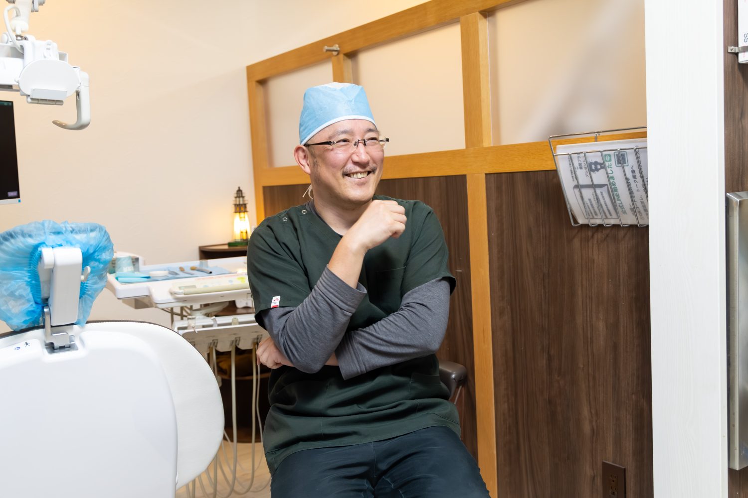 見た目が自然で、治療の形跡が残らないセラミック治療